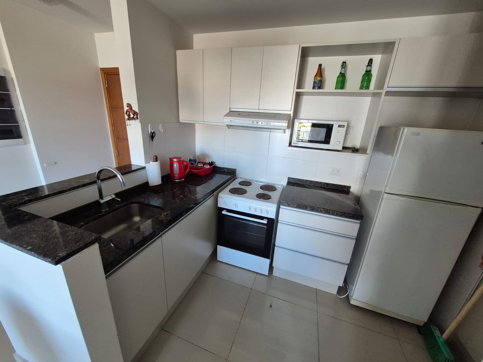 DEPARTAMENTO ALQUILER TEMPORAL O PERMANENTE UN DORMITORIO CENTRO CARLOS PAZ PILETA