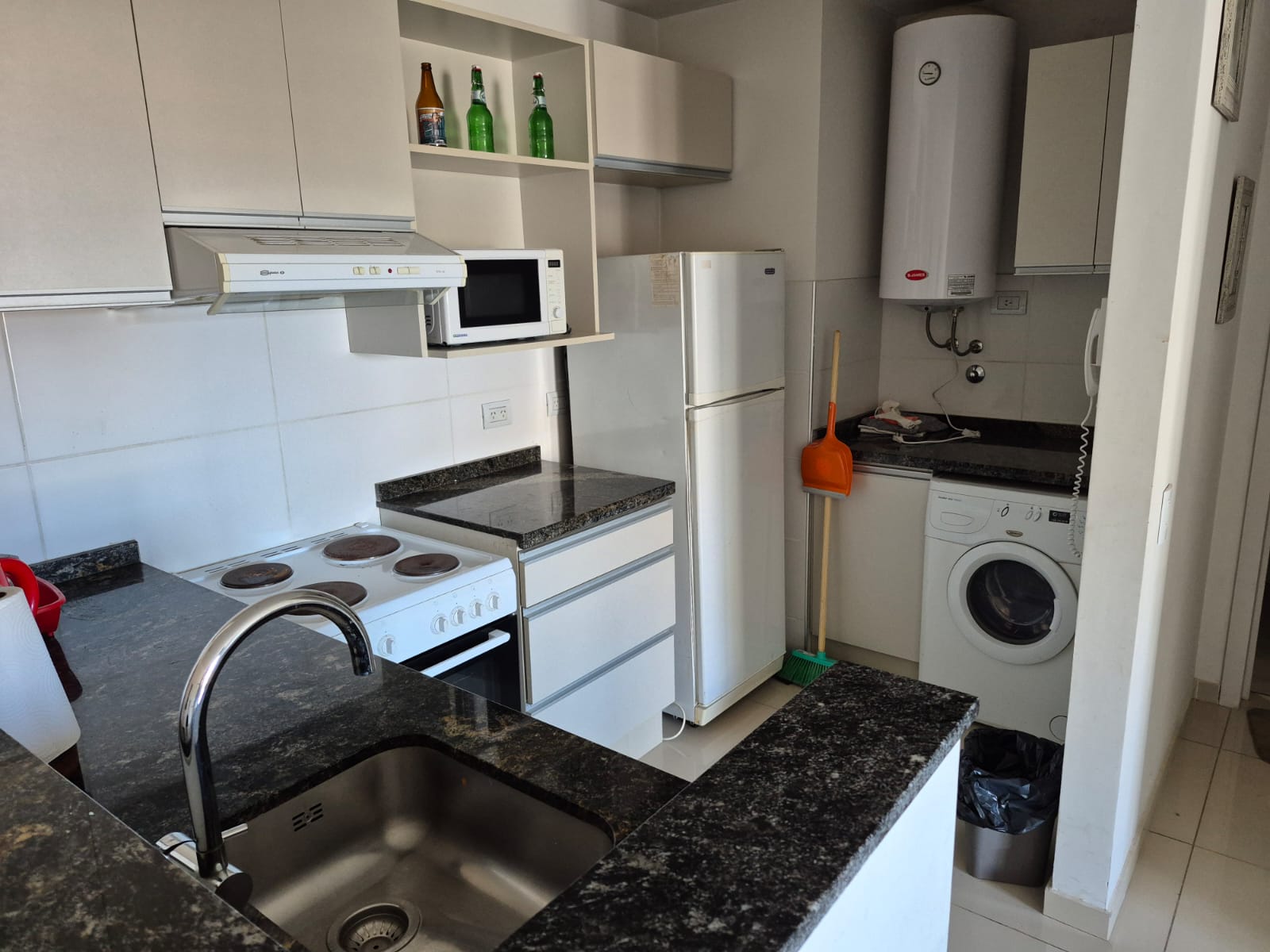 DEPARTAMENTO ALQUILER TEMPORAL O PERMANENTE UN DORMITORIO CENTRO CARLOS PAZ PILETA