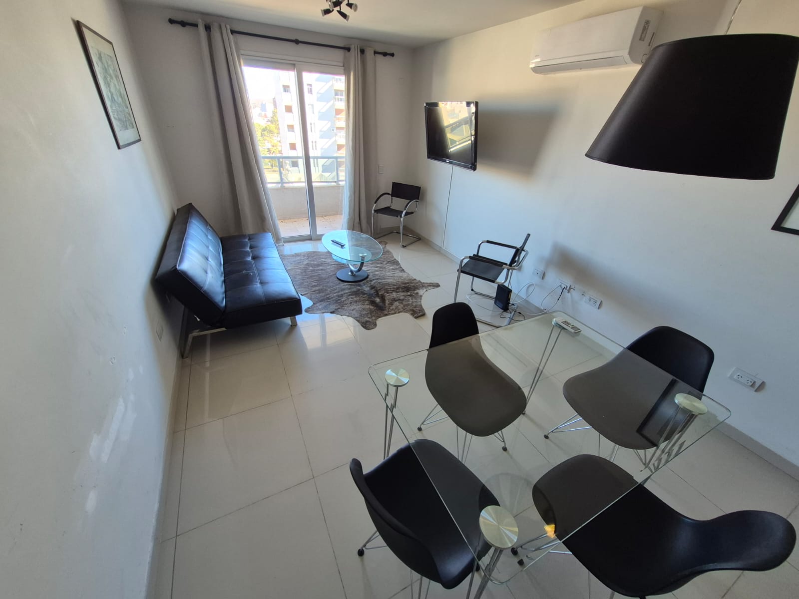 DEPARTAMENTO ALQUILER TEMPORAL O PERMANENTE UN DORMITORIO CENTRO CARLOS PAZ PILETA