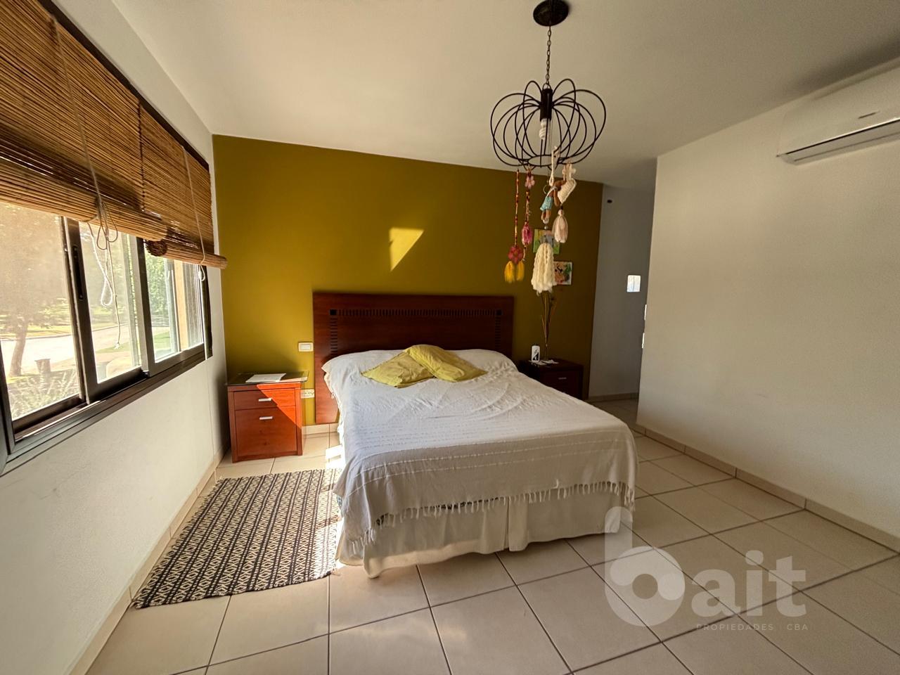 VENDO CASA 4 DORMITORIOS BARRIO LOS CIELOS VALLE ESCONDIDO S 24 HORAS APTO CREDITO