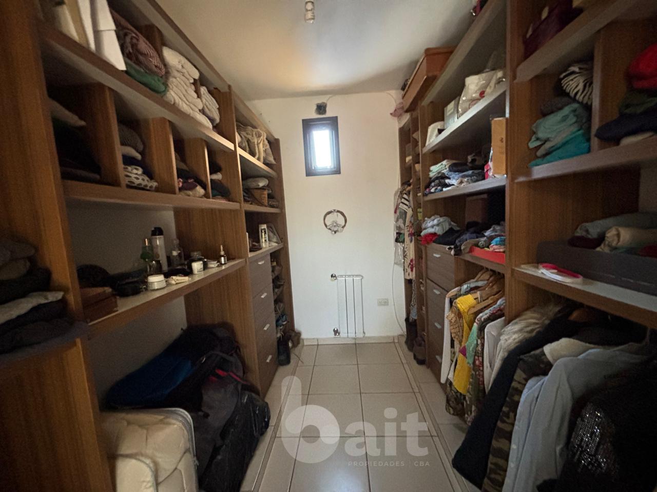 VENDO CASA 4 DORMITORIOS BARRIO LOS CIELOS VALLE ESCONDIDO S 24 HORAS APTO CREDITO