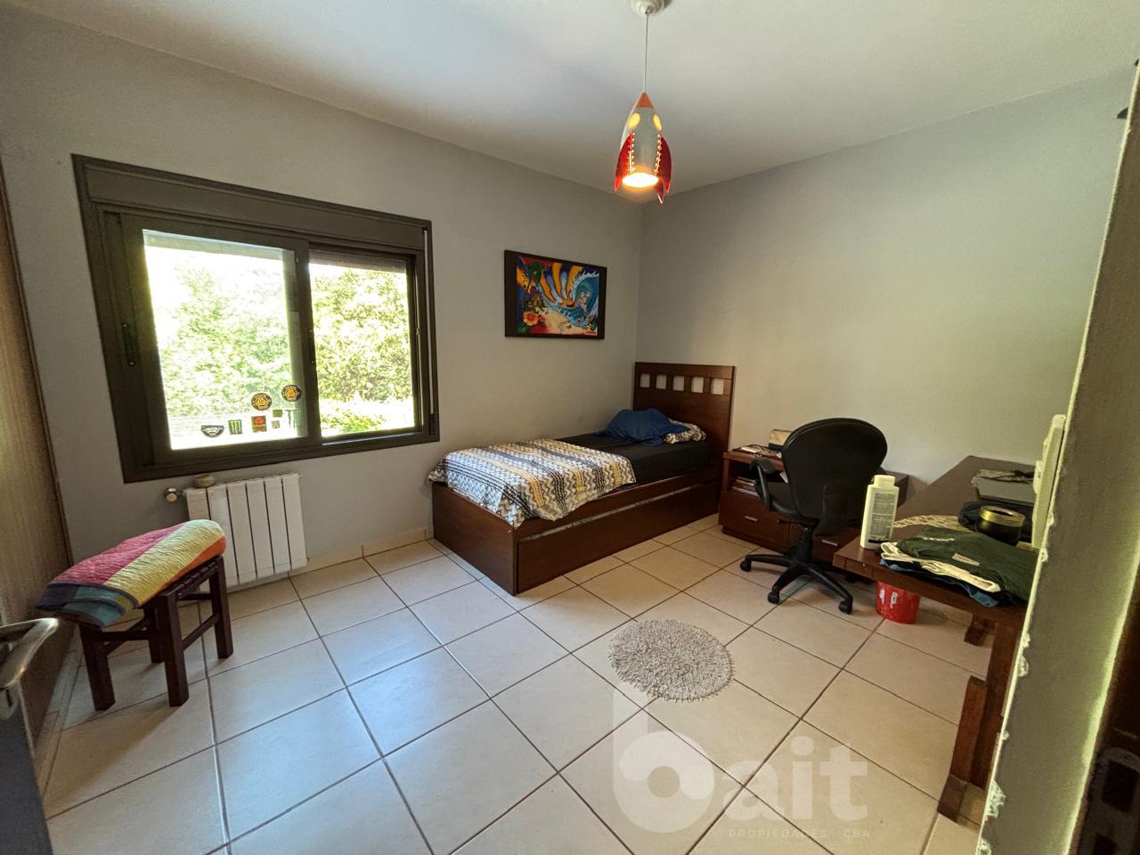 VENDO CASA 4 DORMITORIOS BARRIO LOS CIELOS VALLE ESCONDIDO S 24 HORAS APTO CREDITO