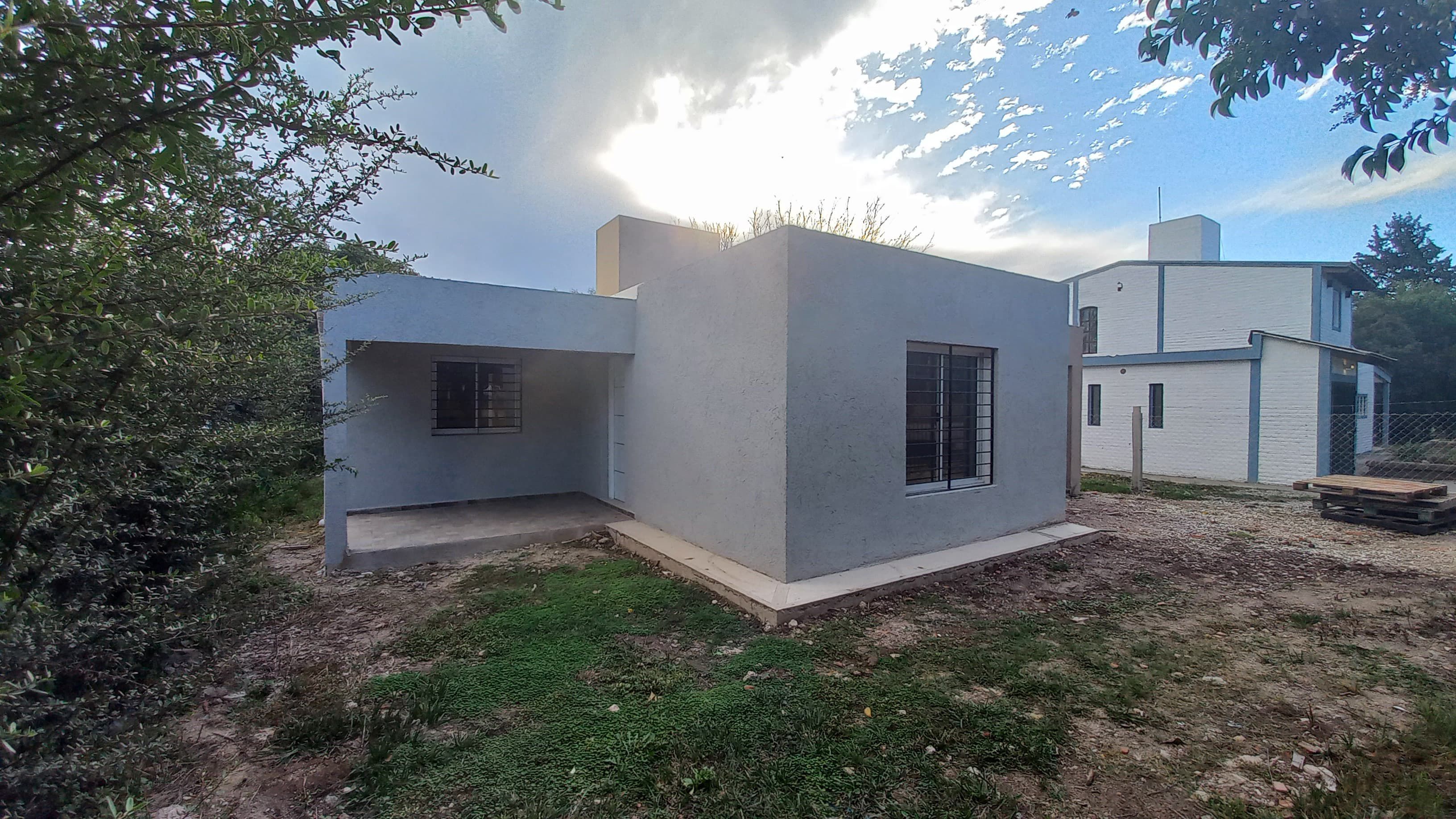 CASA EN VENTA A ESTRENAR COSQUÍN, Molinari - 2 dormitorios