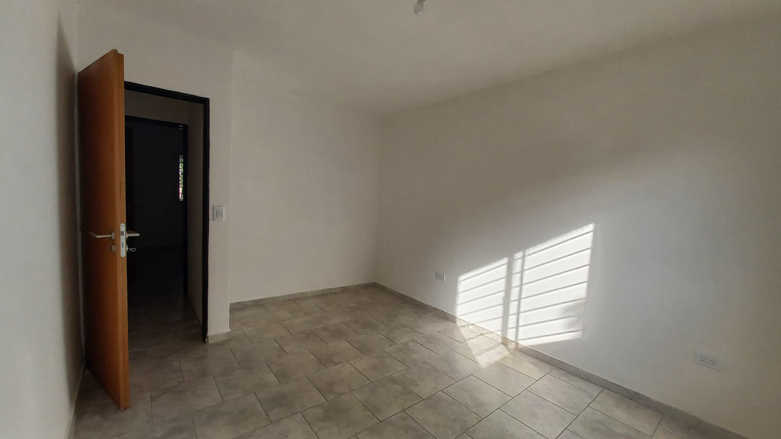 CASA EN VENTA A ESTRENAR COSQUÍN, Molinari - 2 dormitorios