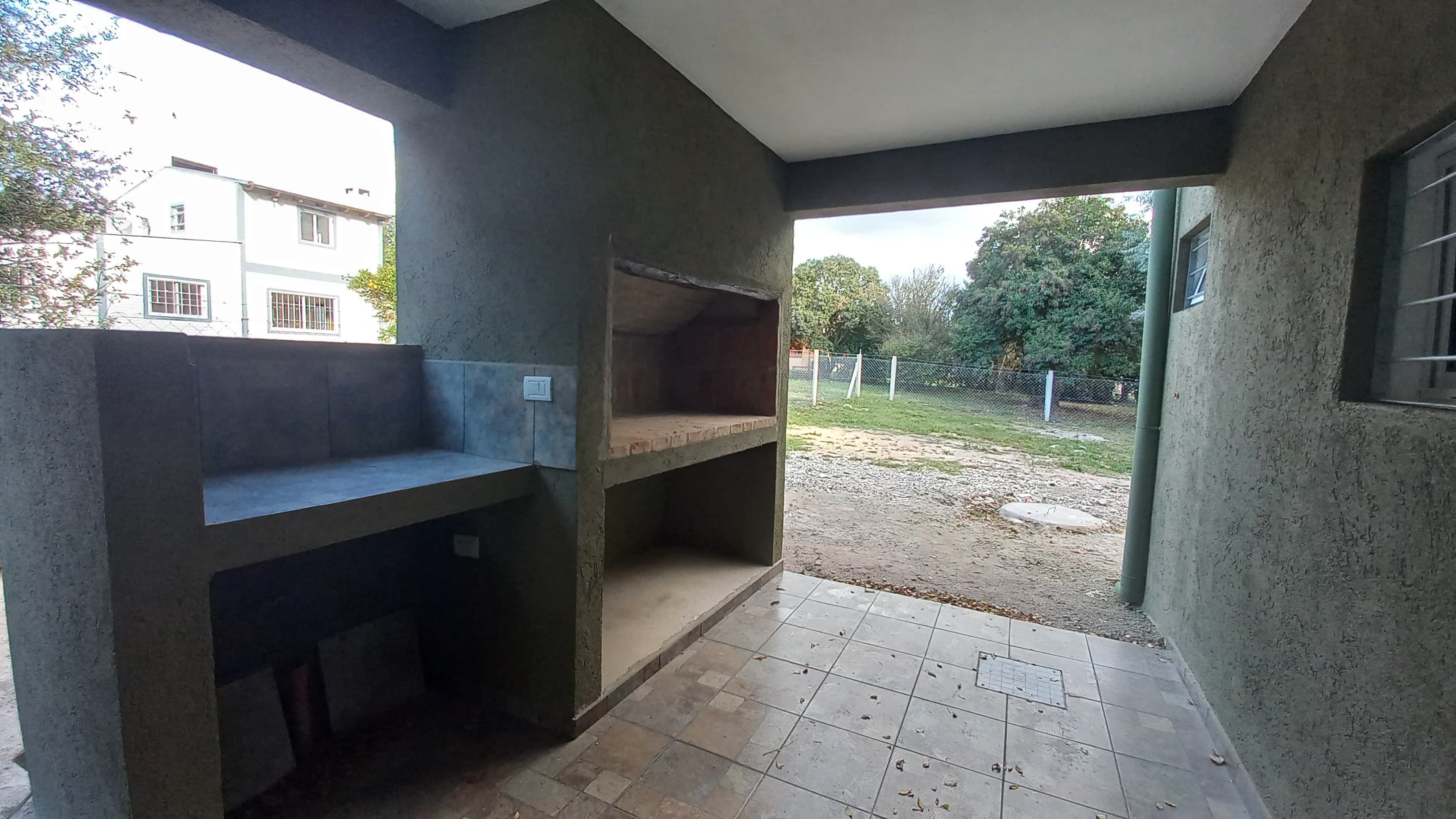 CASA EN VENTA A ESTRENAR COSQUÍN, Molinari - 2 dormitorios