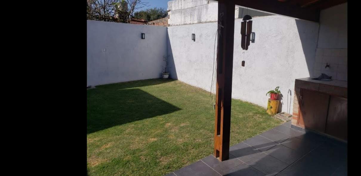 CASA VENTA RUTA 20- P. ROGATIS- 3DOR PATIO 2 COCHERAS PREMIUM AP CREDITO