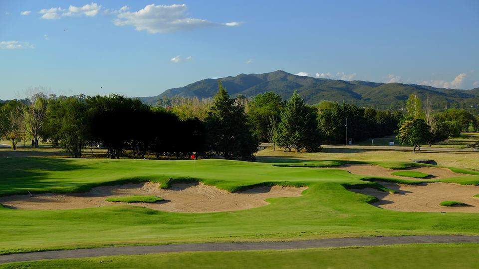 Vivi el Verde!! Lote 800m2, Lote CON VISTAS!!  Listo para construir. Country Valle del Golf