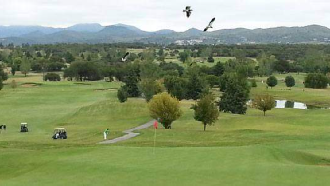 LOTE en Zona ALTA y Plana, Listo para Construir !!   ZONA CONSOLIDADA!!