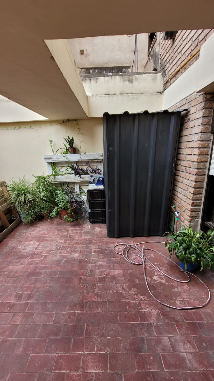 Departamento Amoblado en Alquiler Temporario   Un Dormitorio Patio  Centro de Córdoba