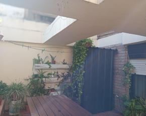 Departamento Amoblado en Alquiler Temporario   Un Dormitorio Patio  Centro de Córdoba