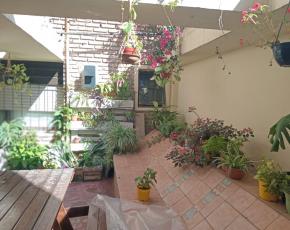Departamento Amoblado en Alquiler Temporario   Un Dormitorio Patio  Centro de Córdoba