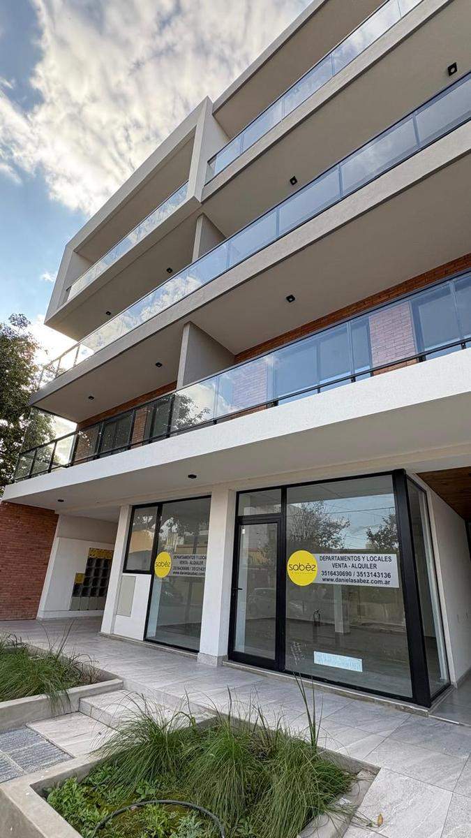 Local comercial PB Edificio Fénix