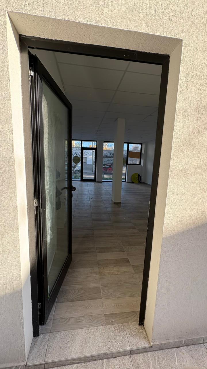 Local comercial PB Edificio Fénix