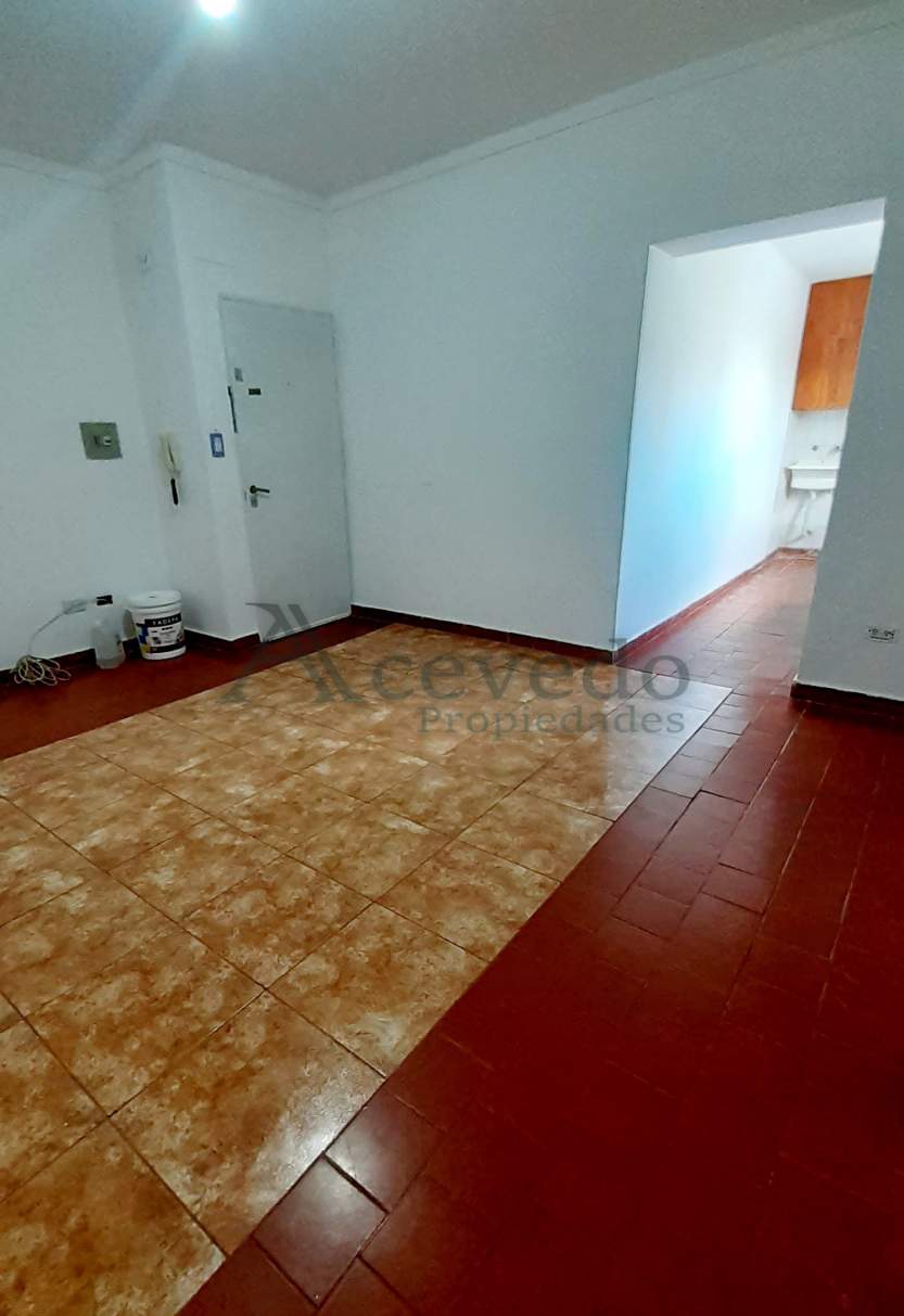 Amplio departamento 3 dorm. Alto Alberdi