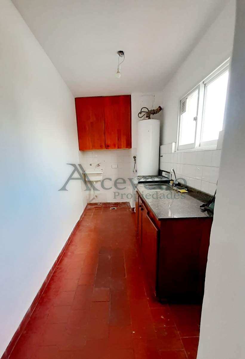 Amplio departamento 3 dorm. Alto Alberdi