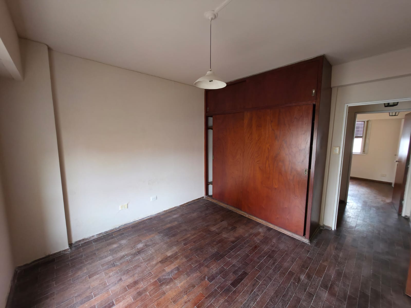 ALQ. AV COLÓN 1170 - B ALBERDI - CÓRDOBA - DPTO. 3 DORM. CDEP SERV.