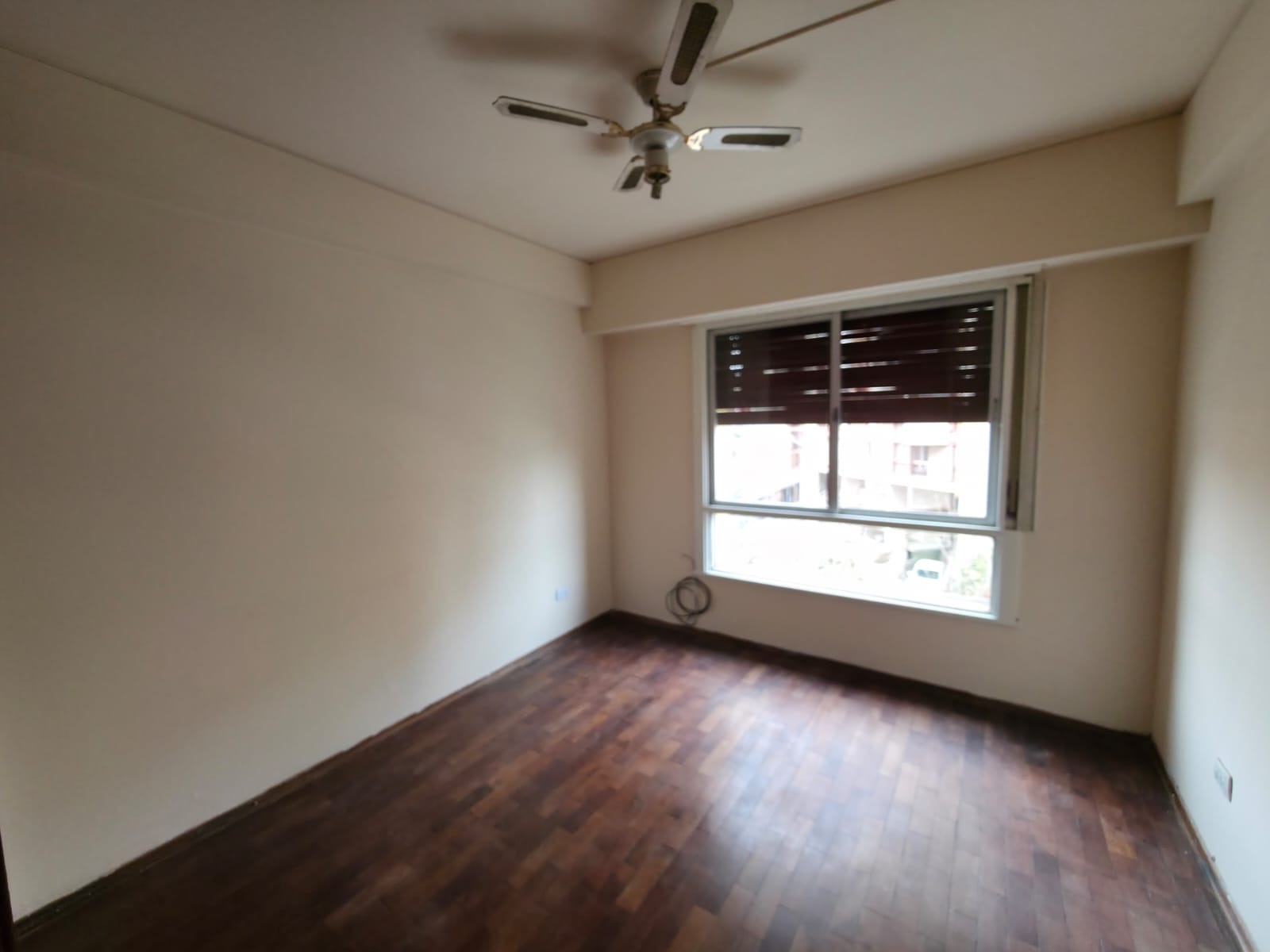 ALQ. AV COLÓN 1170 - B ALBERDI - CÓRDOBA - DPTO. 3 DORM. CDEP SERV.