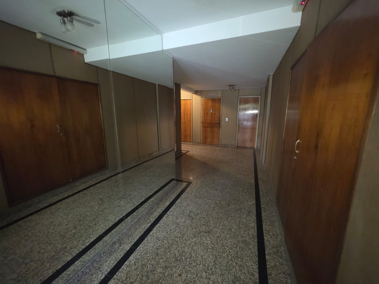 ALQ. AV COLÓN 1170 - B ALBERDI - CÓRDOBA - DPTO. 3 DORM. CDEP SERV.