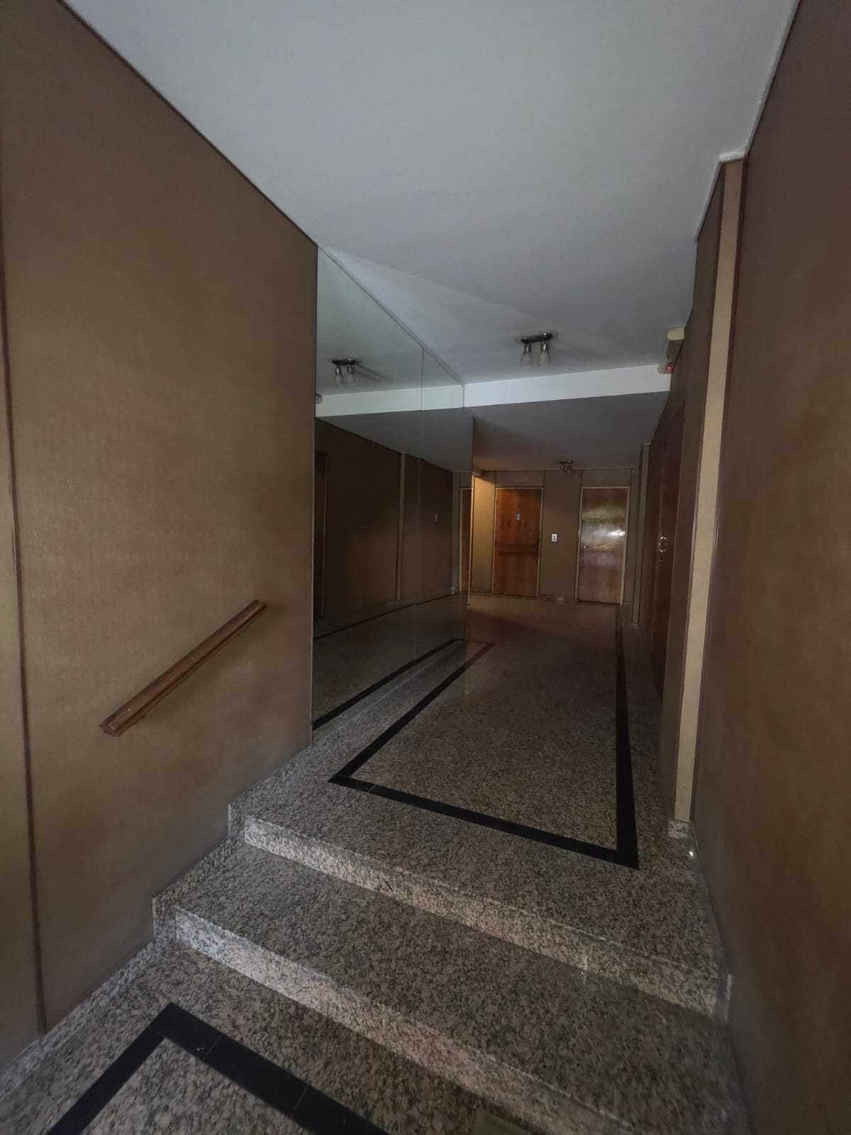 ALQ. AV COLÓN 1170 - B ALBERDI - CÓRDOBA - DPTO. 3 DORM. CDEP SERV.