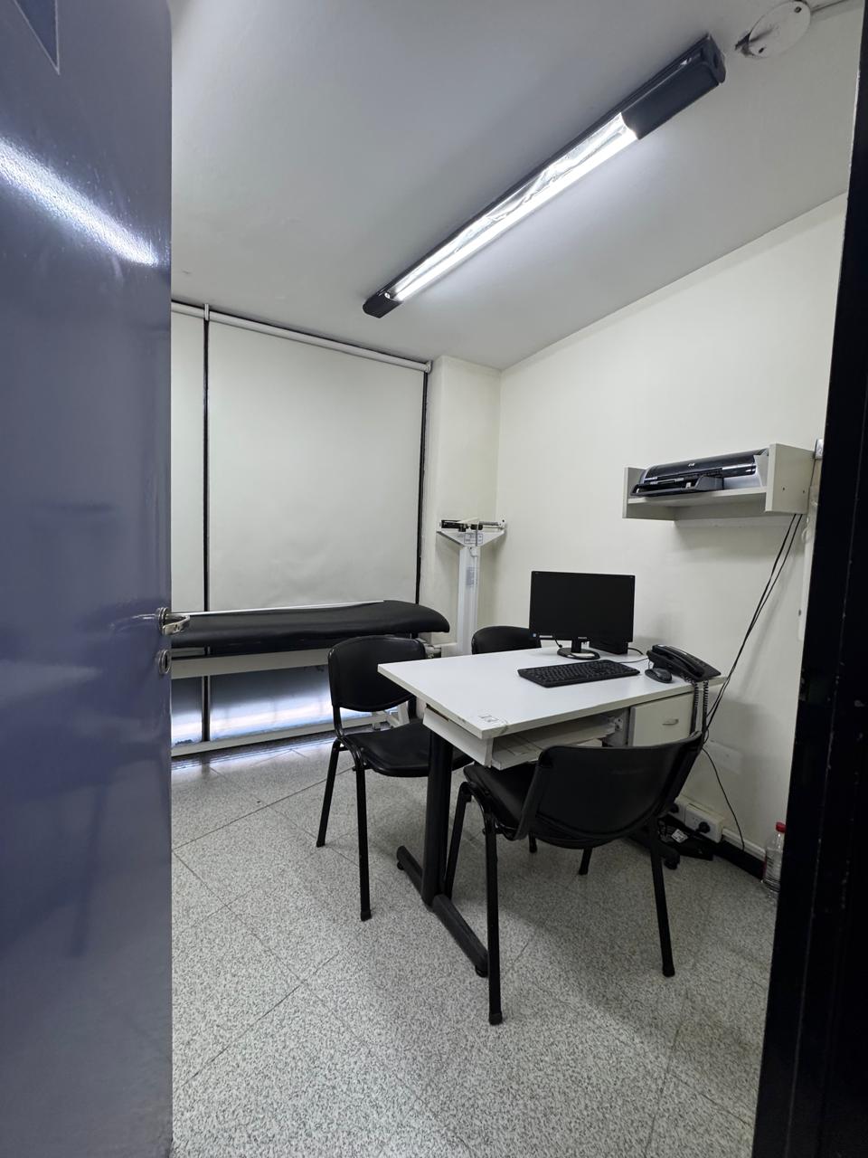 ESQ TEJEDA LOCAL CERRO DE LAS ROSAS 530m2 PROPIOS - EX HOSPITAL PRIVADO