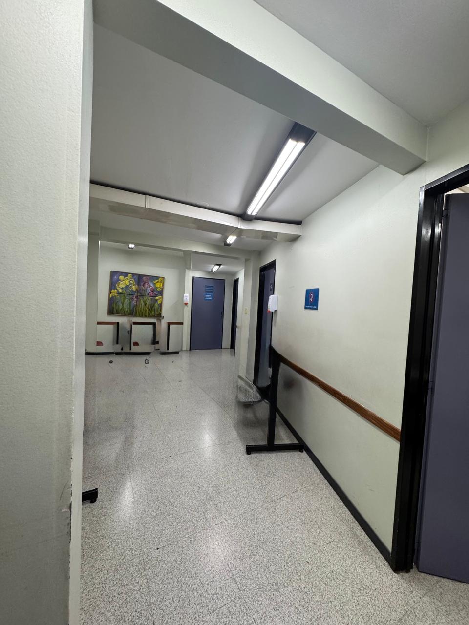 ESQ TEJEDA LOCAL CERRO DE LAS ROSAS 530m2 PROPIOS - EX HOSPITAL PRIVADO