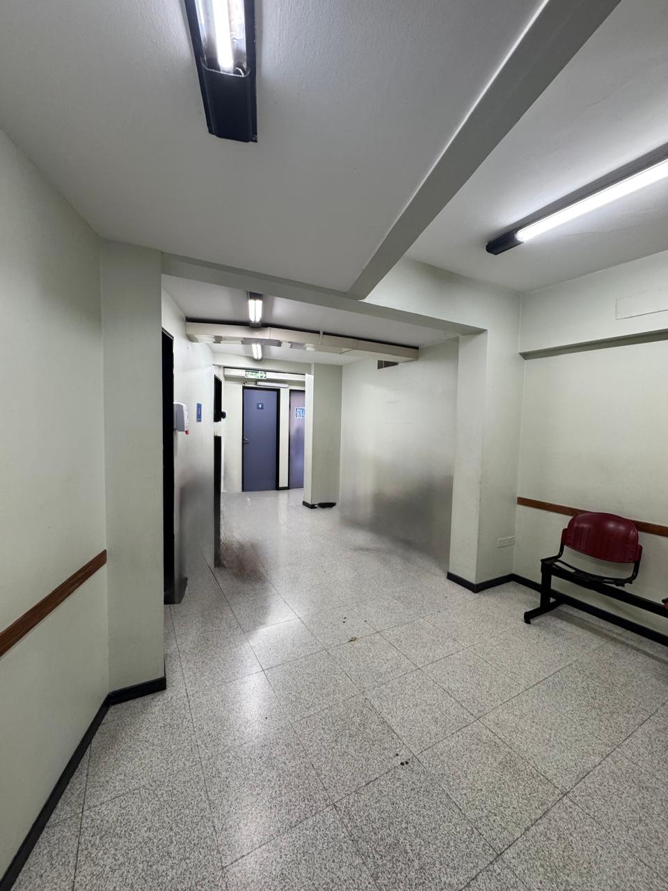 ESQ TEJEDA LOCAL CERRO DE LAS ROSAS 530m2 PROPIOS - EX HOSPITAL PRIVADO