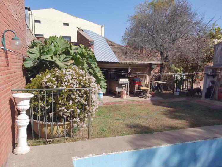 VENTA CASA RES. VELEZ SARSFIELD