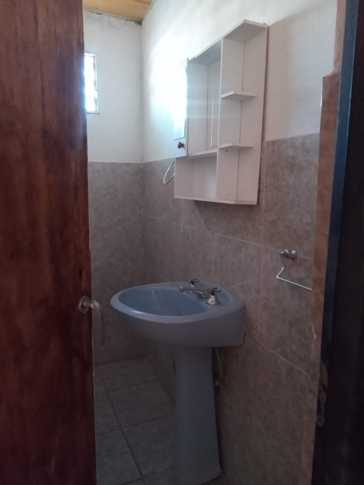 Venta casa y dos deptos BLos Olmos