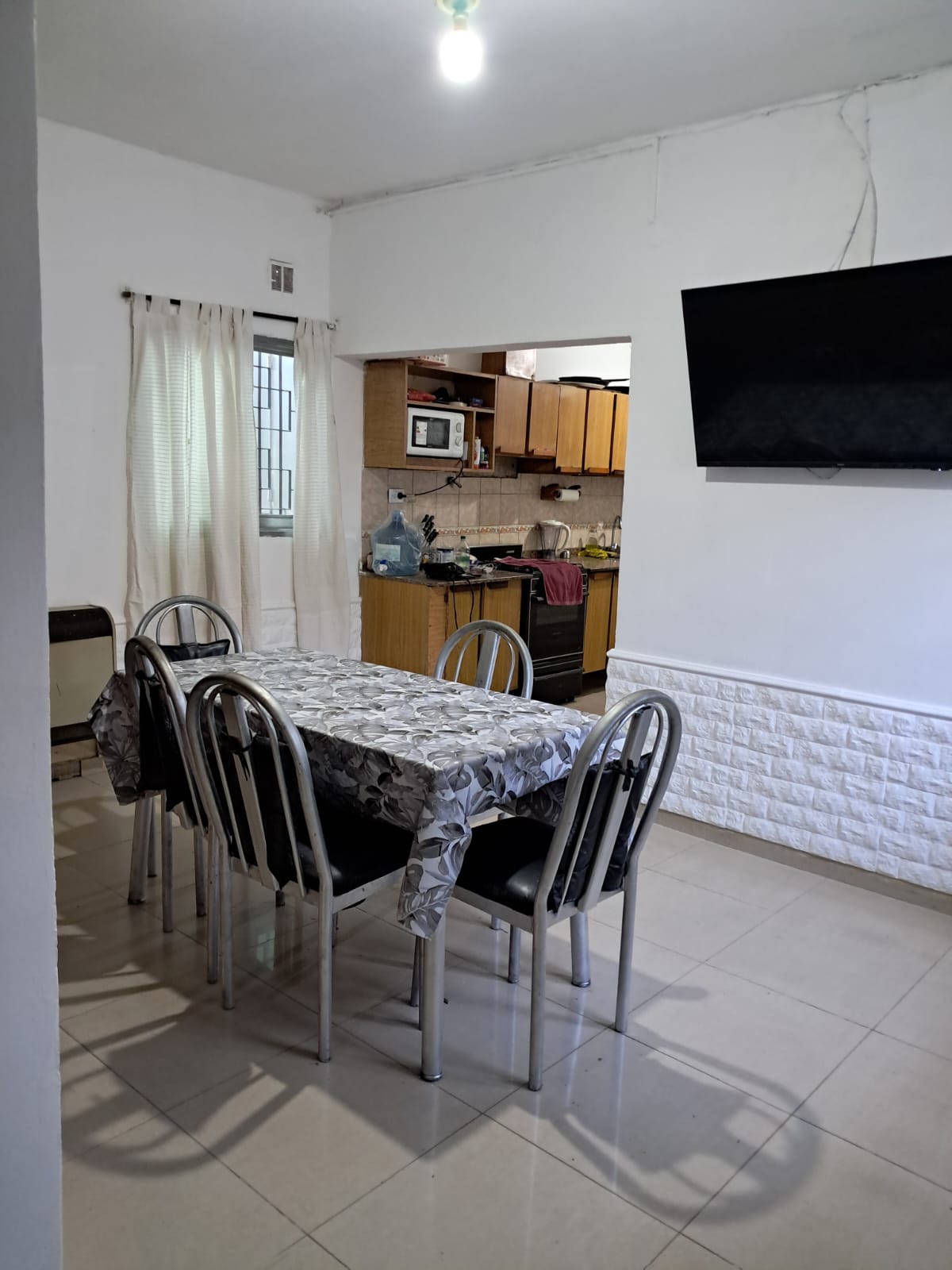 Venta casa y dos deptos BLos Olmos