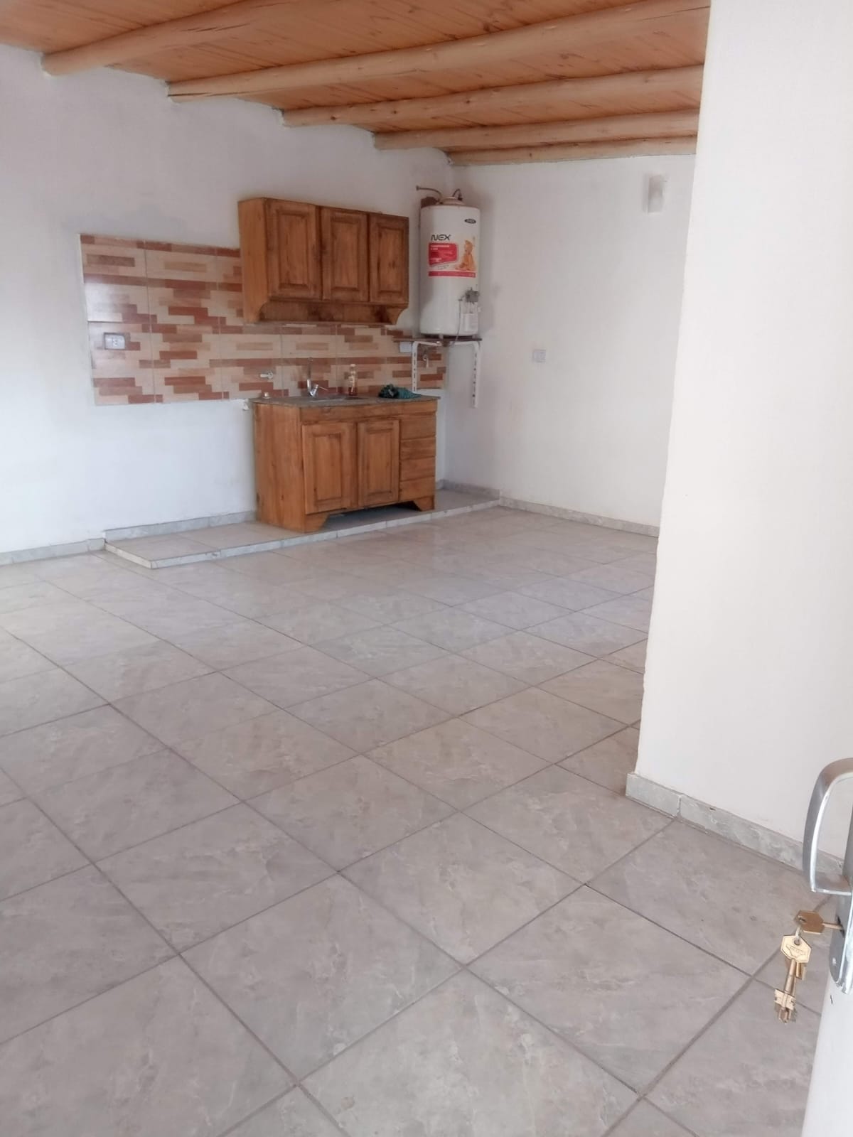 Venta casa y dos deptos BLos Olmos