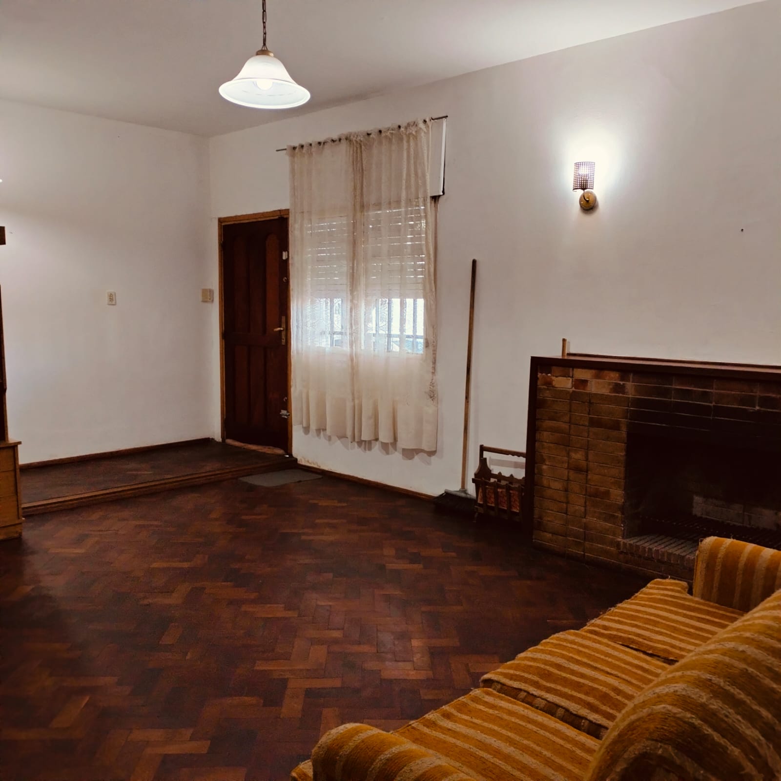 VENTA CASA 4 DORM LOS NARANJOS