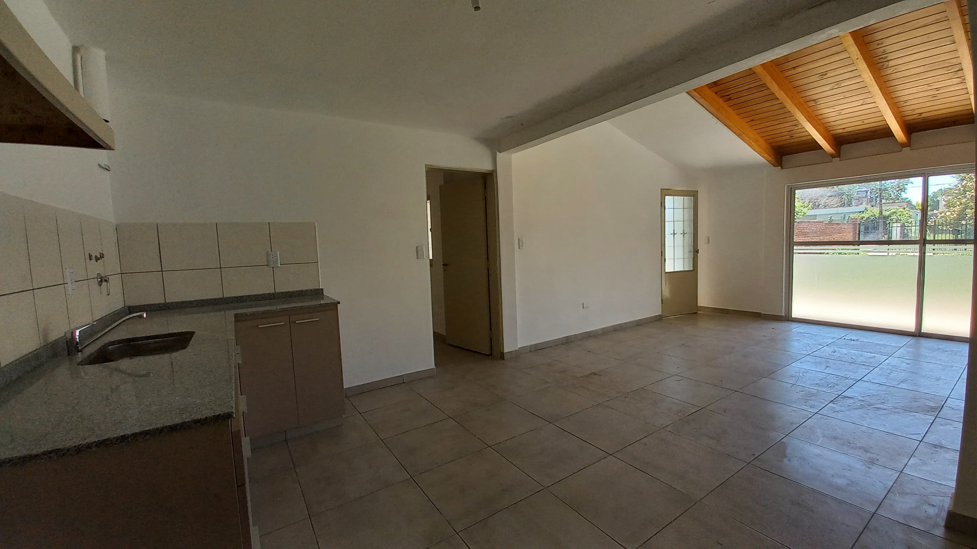 CASA EN VENTA COSQUÍN - ¡EXCELENTE UBICACIÓN! - 2 dormitorios