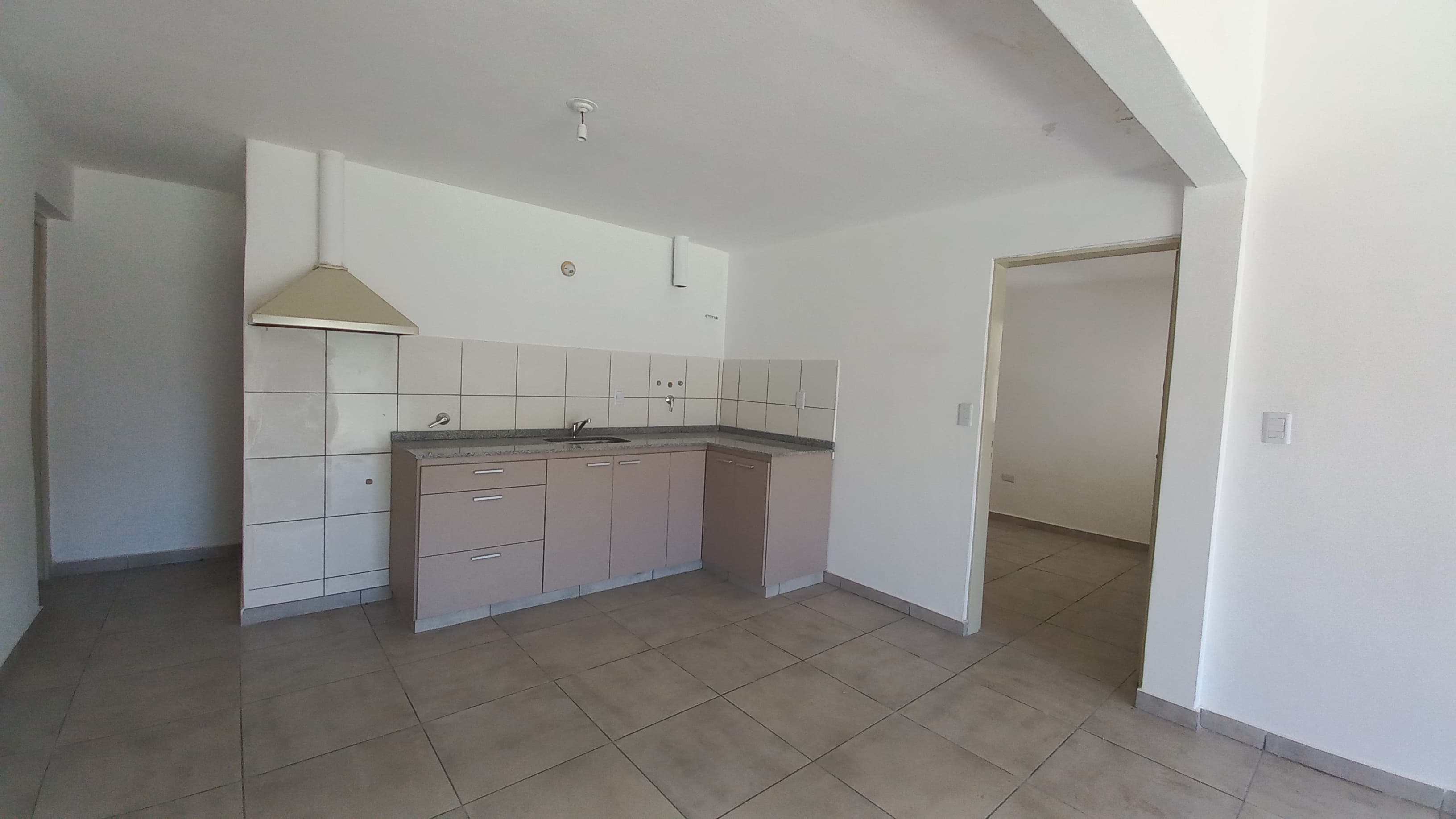 CASA EN VENTA COSQUÍN - ¡EXCELENTE UBICACIÓN! - 2 dormitorios