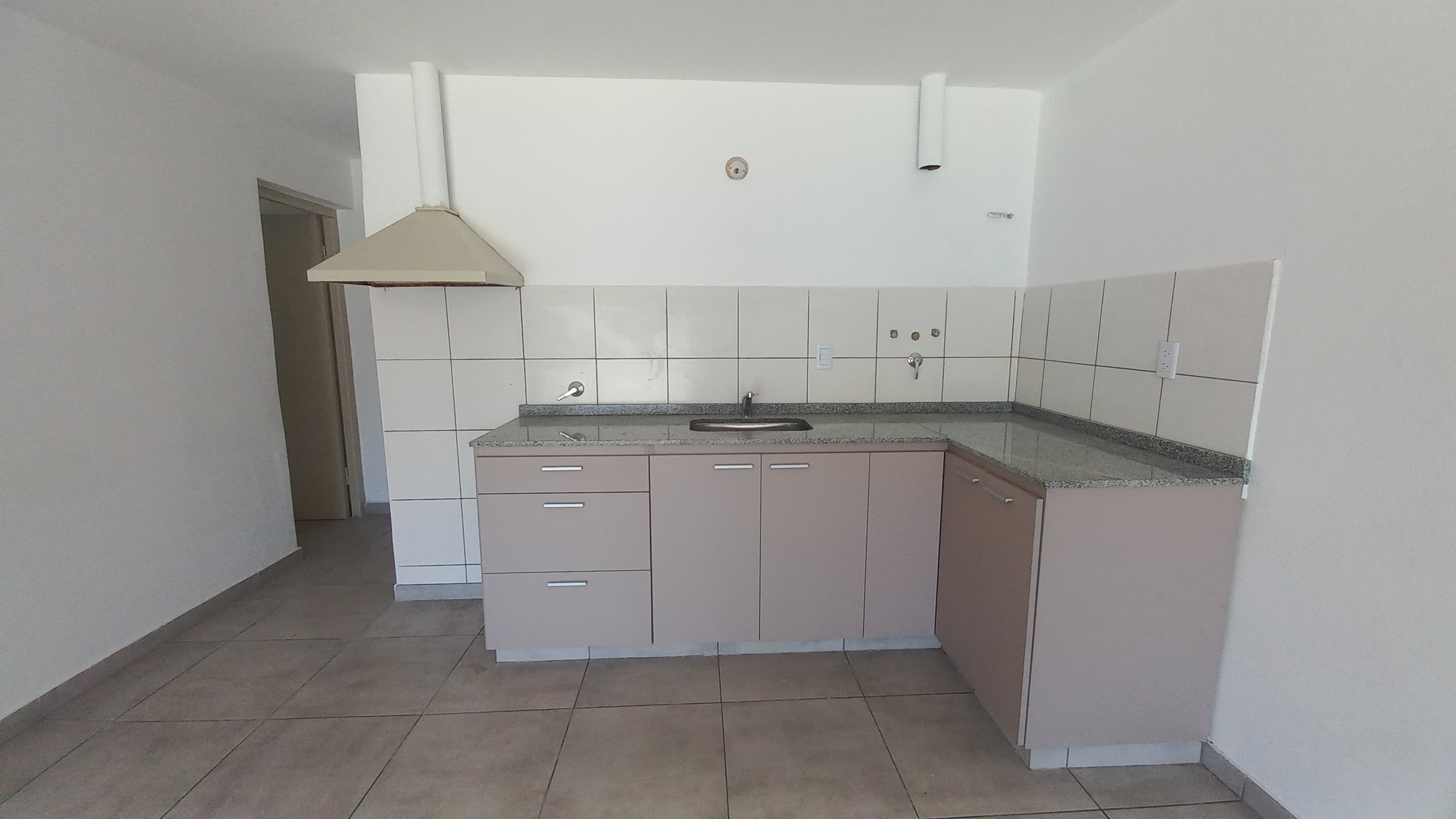 CASA EN VENTA COSQUÍN - ¡EXCELENTE UBICACIÓN! - 2 dormitorios