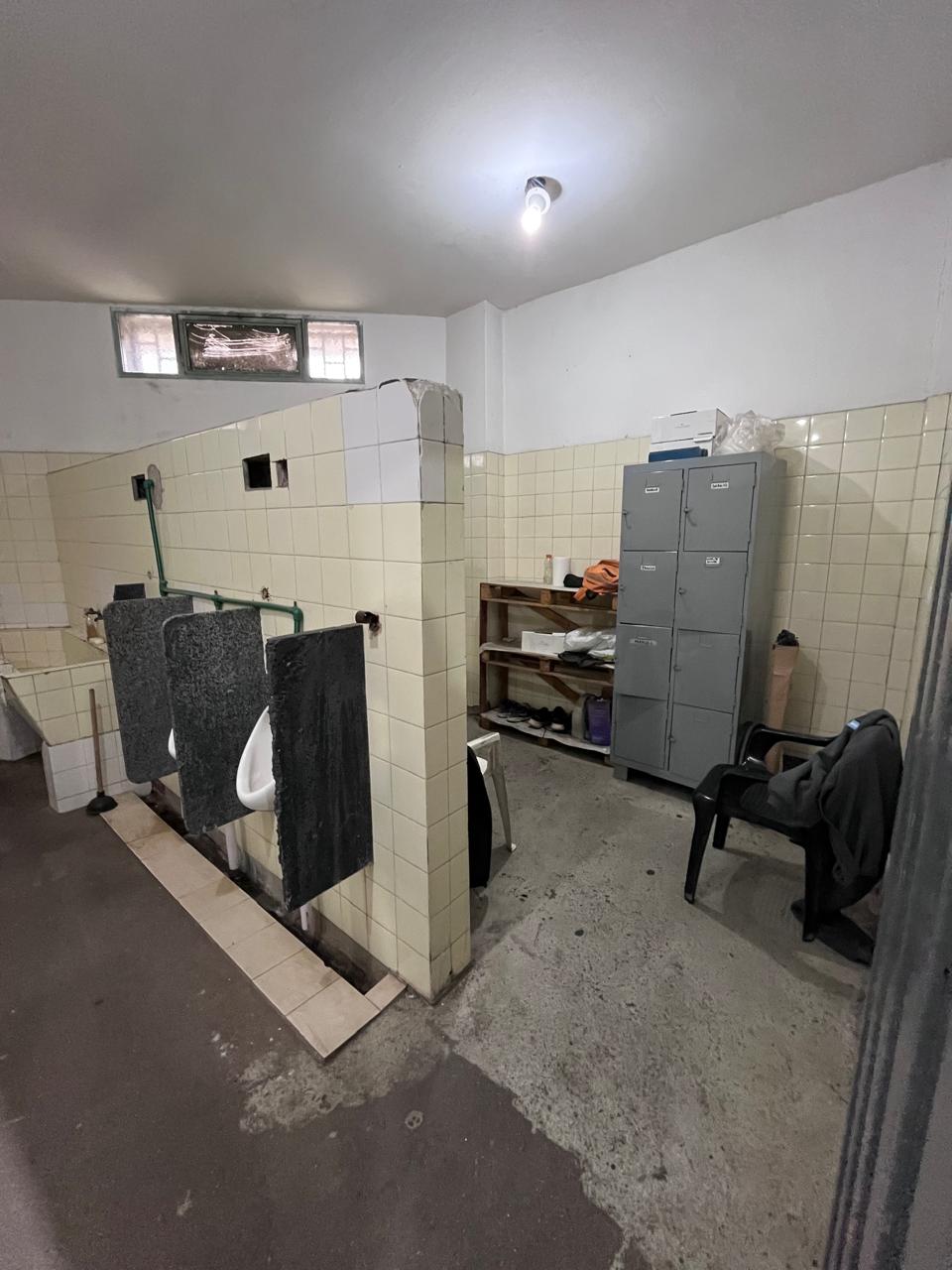 GALPON ALQUILER  Ferreyra Parque Industrial  558 M2 Todo uso