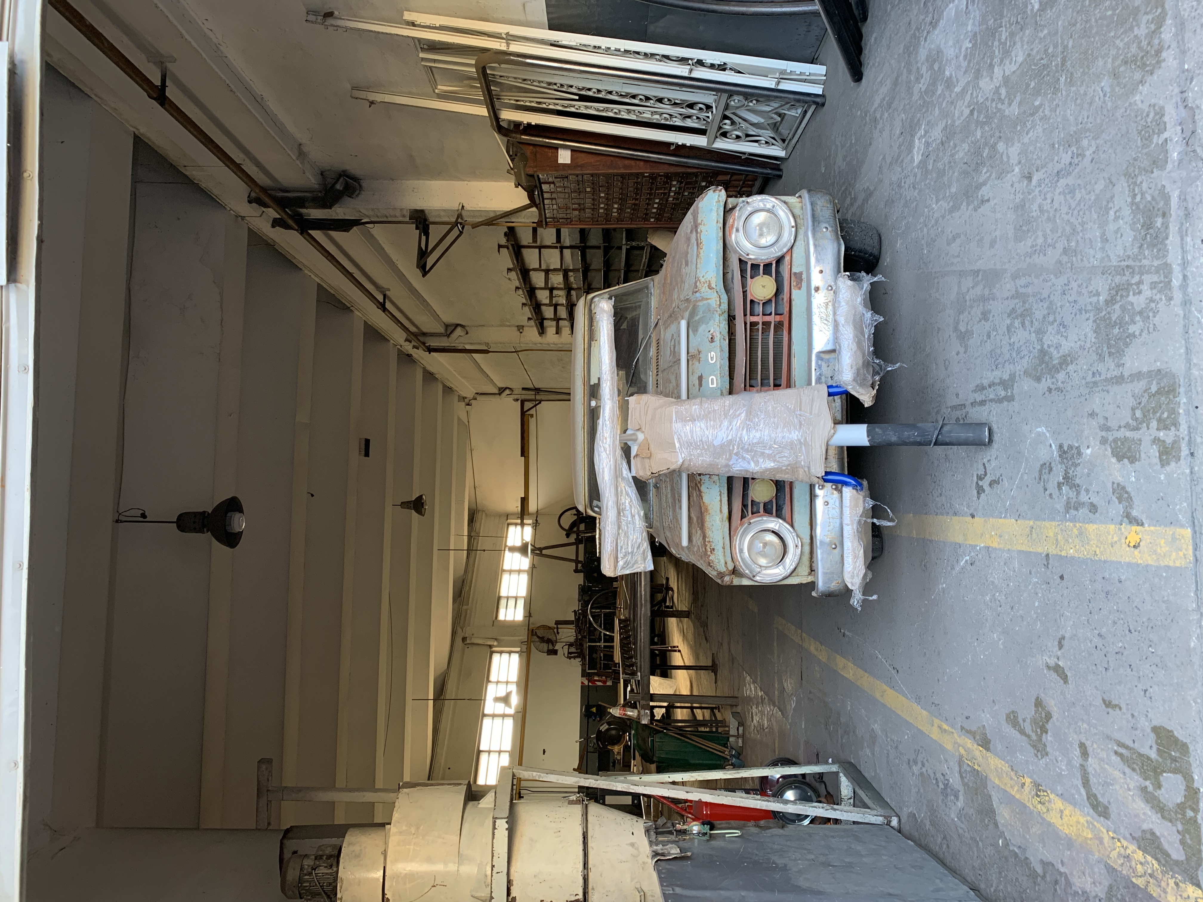 GALPON ALQUILER  Ferreyra Parque Industrial  558 M2 Todo uso