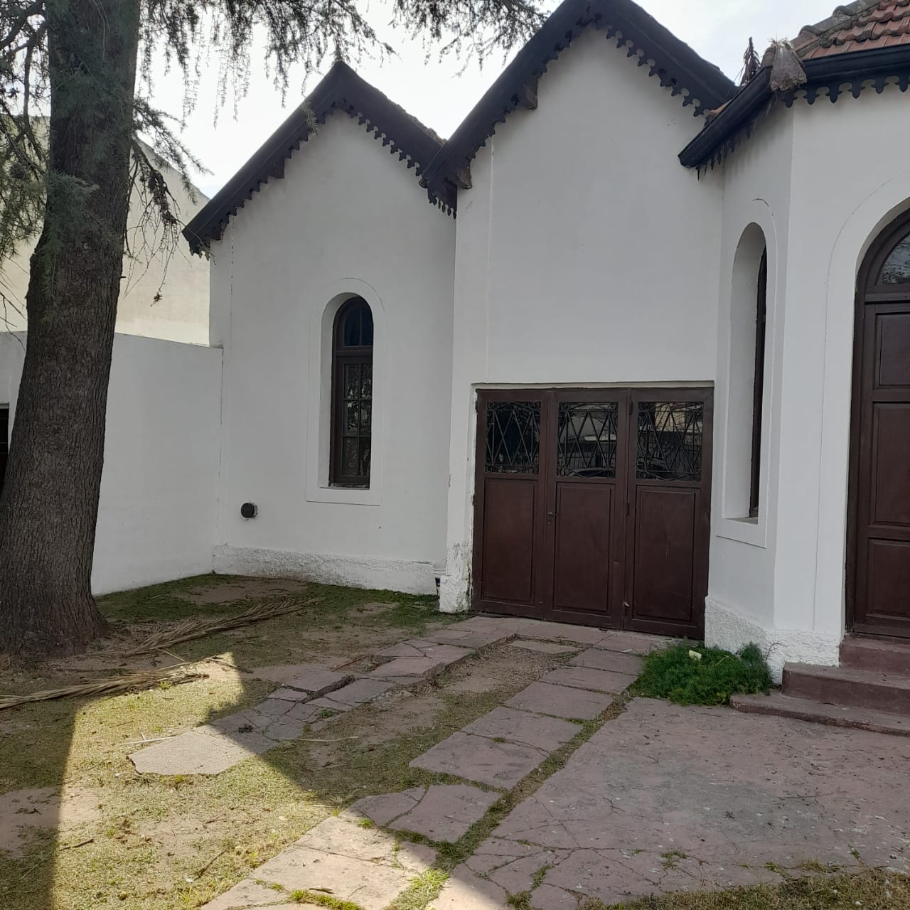 Alquiler COMERCIAL  Casa esquina  158 m2  Ideal gastronómico