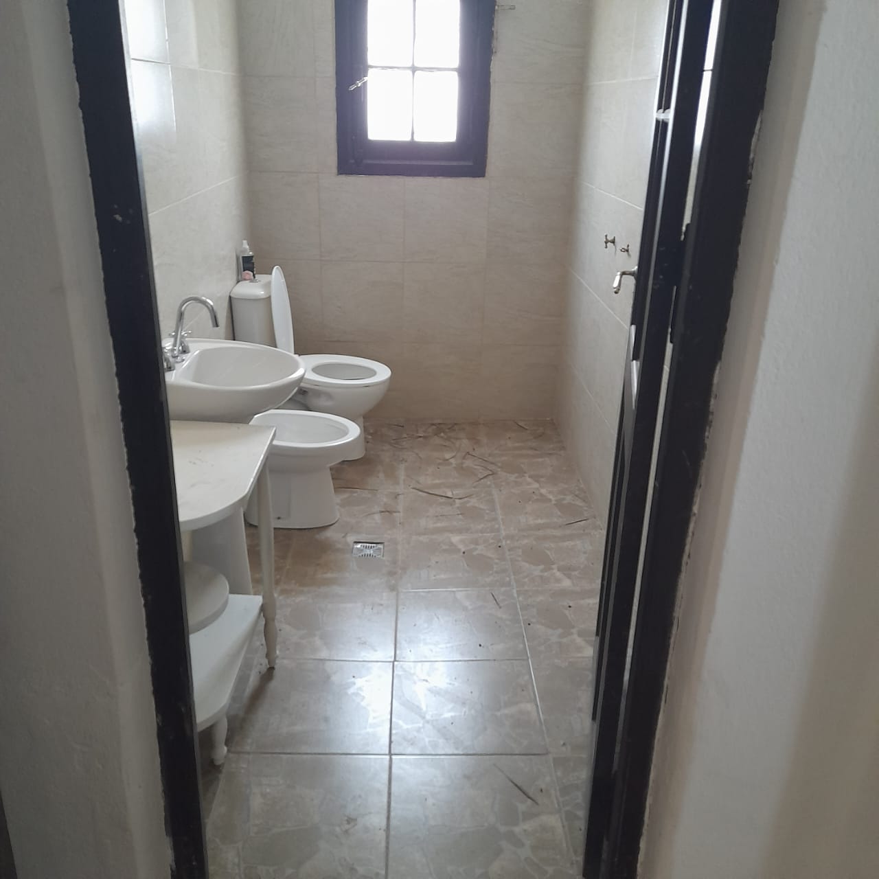 Alquiler COMERCIAL  Casa esquina  158 m2  Ideal gastronómico