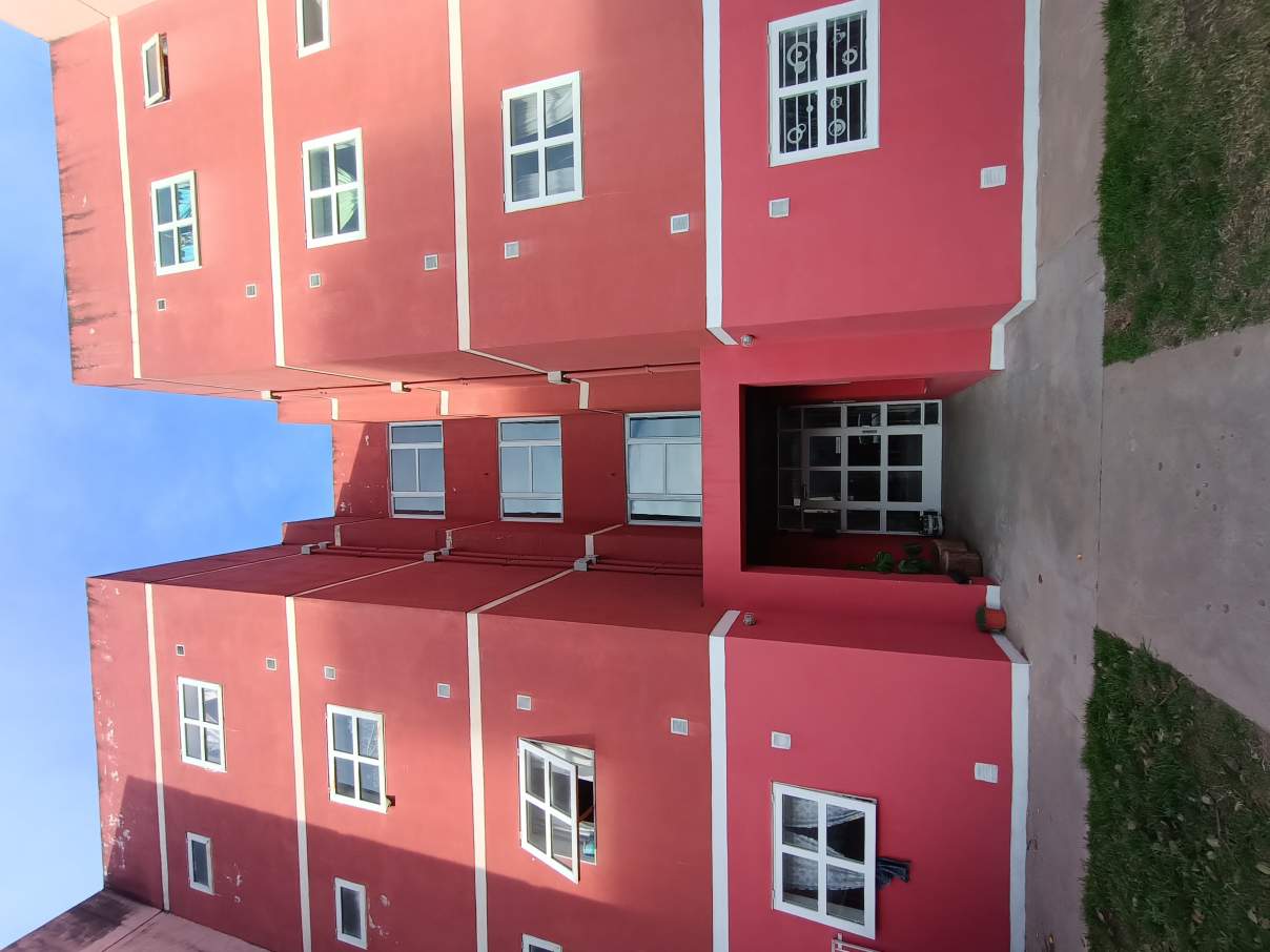 Dpto 2 dorm con cochera!  Complejo