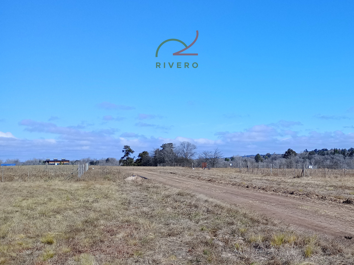 Se vende lote en Villa Ciudad Parque los Reartes