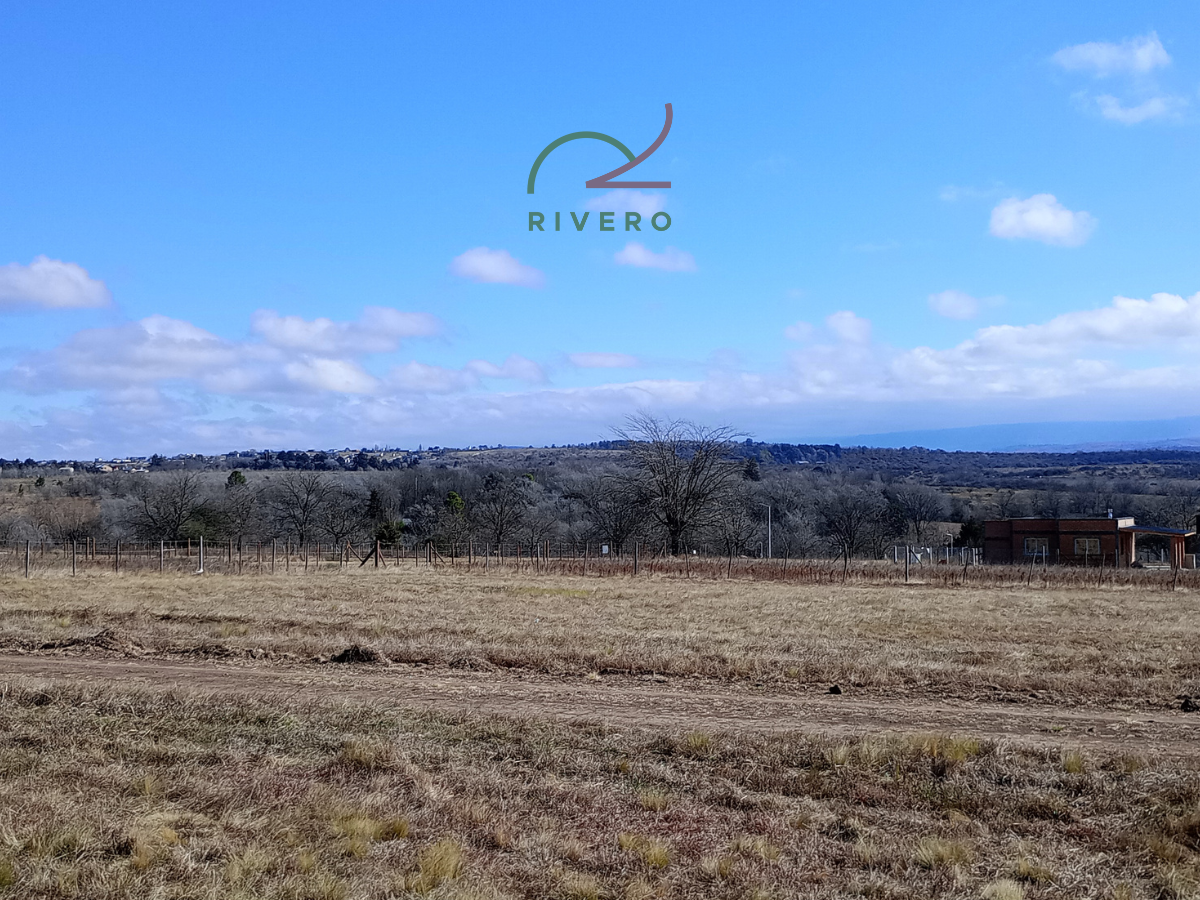 Se vende lote en Villa Ciudad Parque los Reartes