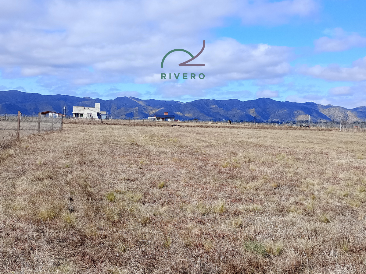 Se vende lote en Villa Ciudad Parque los Reartes