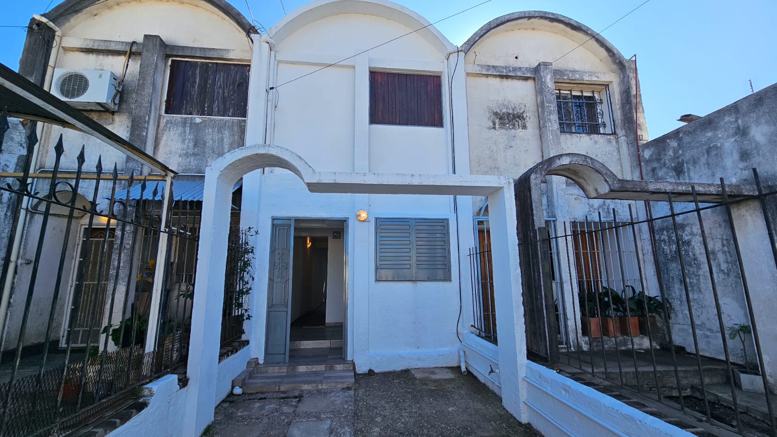 DÚPLEX EN VENTA ZONA BARRIO JARDIN