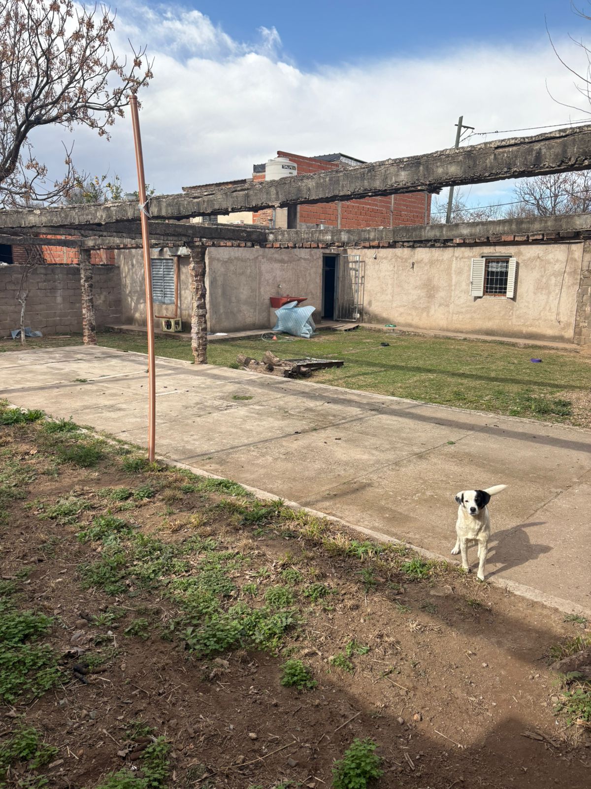 VENTA CASA DE 2 DORMITORIOS RESIDENCIA LOS ROBLES