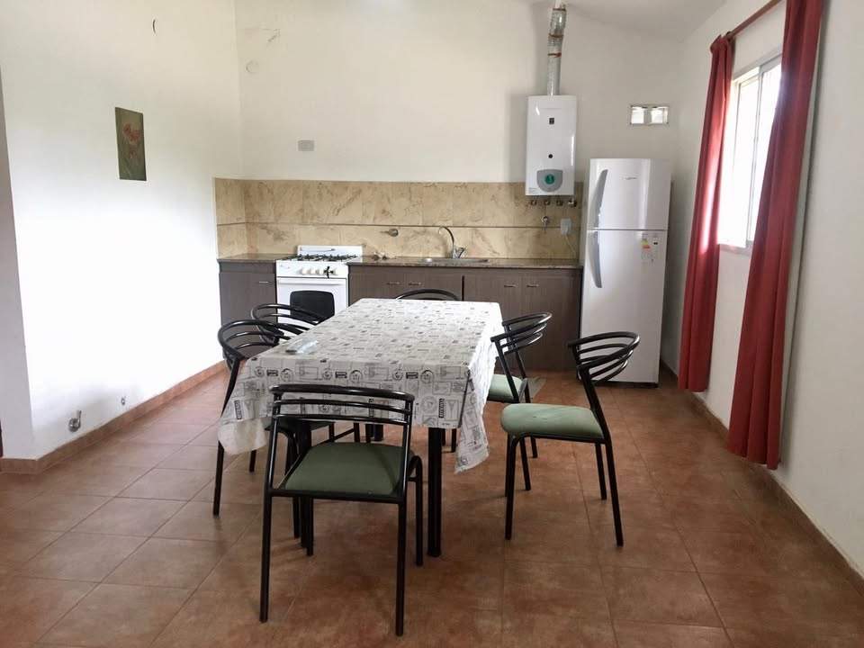 EN VENTA COMPLEJO DE 12 DEPARTAMENTOS MAS 1 CASA EN VILLA SANTA CRUZ DEL LAGO