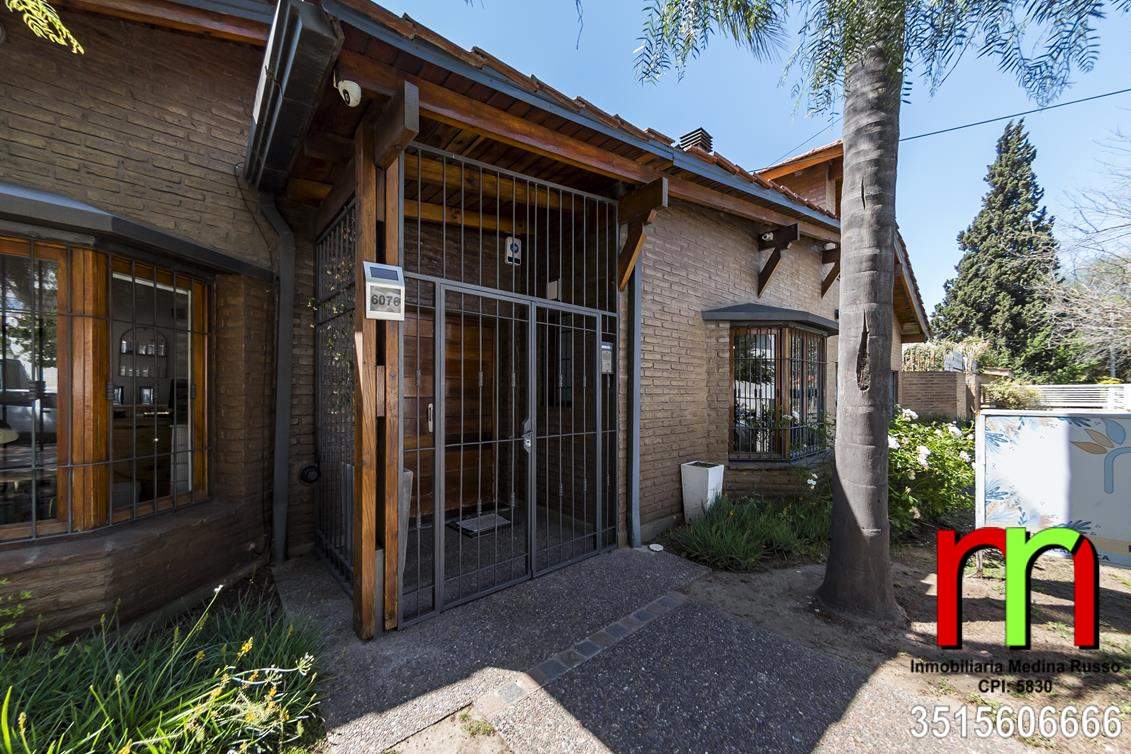 ARGUELLO - OPORTUNIDAD - 12 CUADRA DE AV. MARTINOLLI