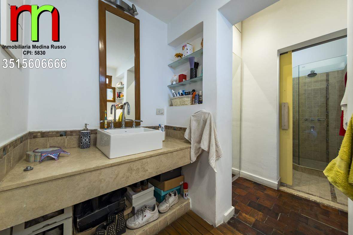 ARGUELLO - OPORTUNIDAD - 12 CUADRA DE AV. MARTINOLLI