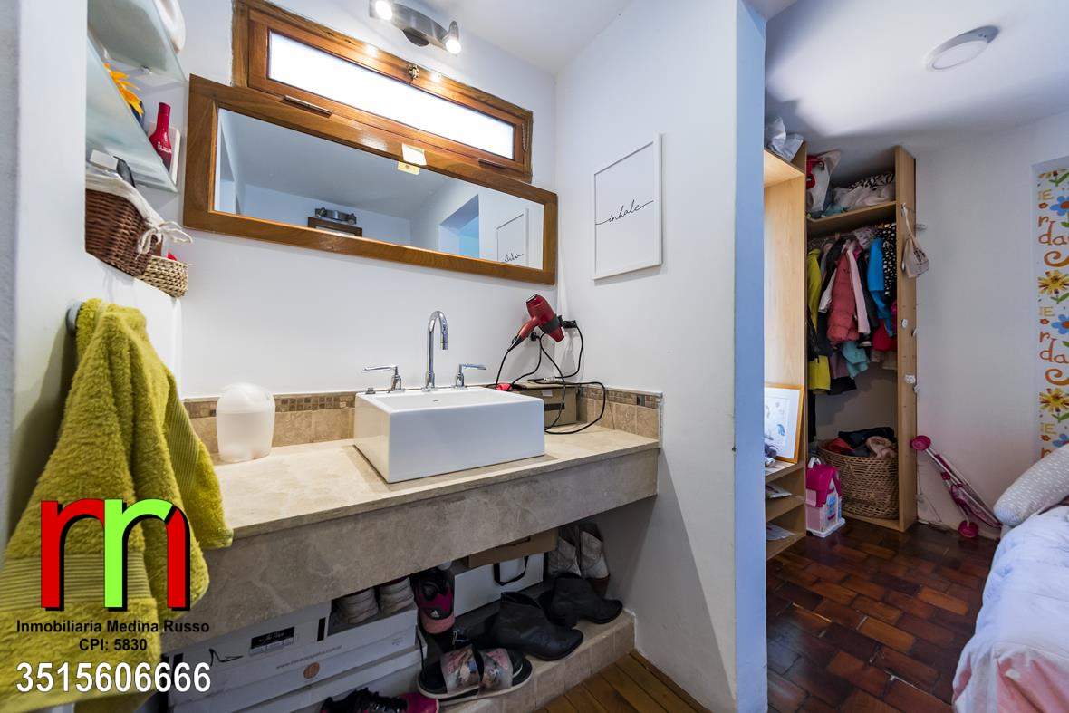 ARGUELLO - OPORTUNIDAD - 12 CUADRA DE AV. MARTINOLLI