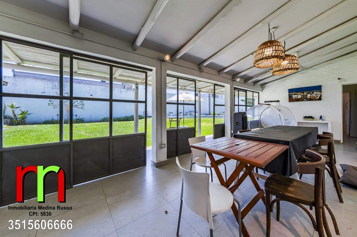 ARGUELLO - OPORTUNIDAD - 12 CUADRA DE AV. MARTINOLLI