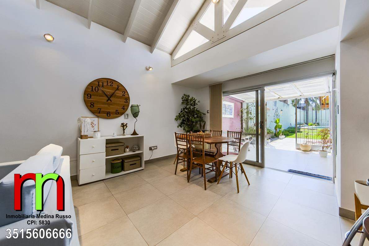 ARGUELLO - OPORTUNIDAD - 12 CUADRA DE AV. MARTINOLLI